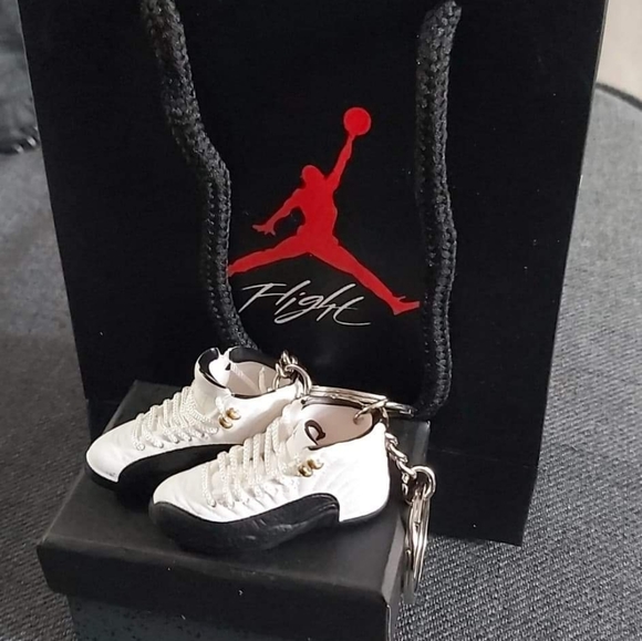 Keychains - Picture 2 of 15